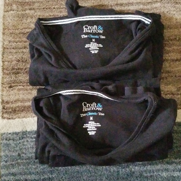 2 Medium C&B Long Sleeves - Picture 4 of 4